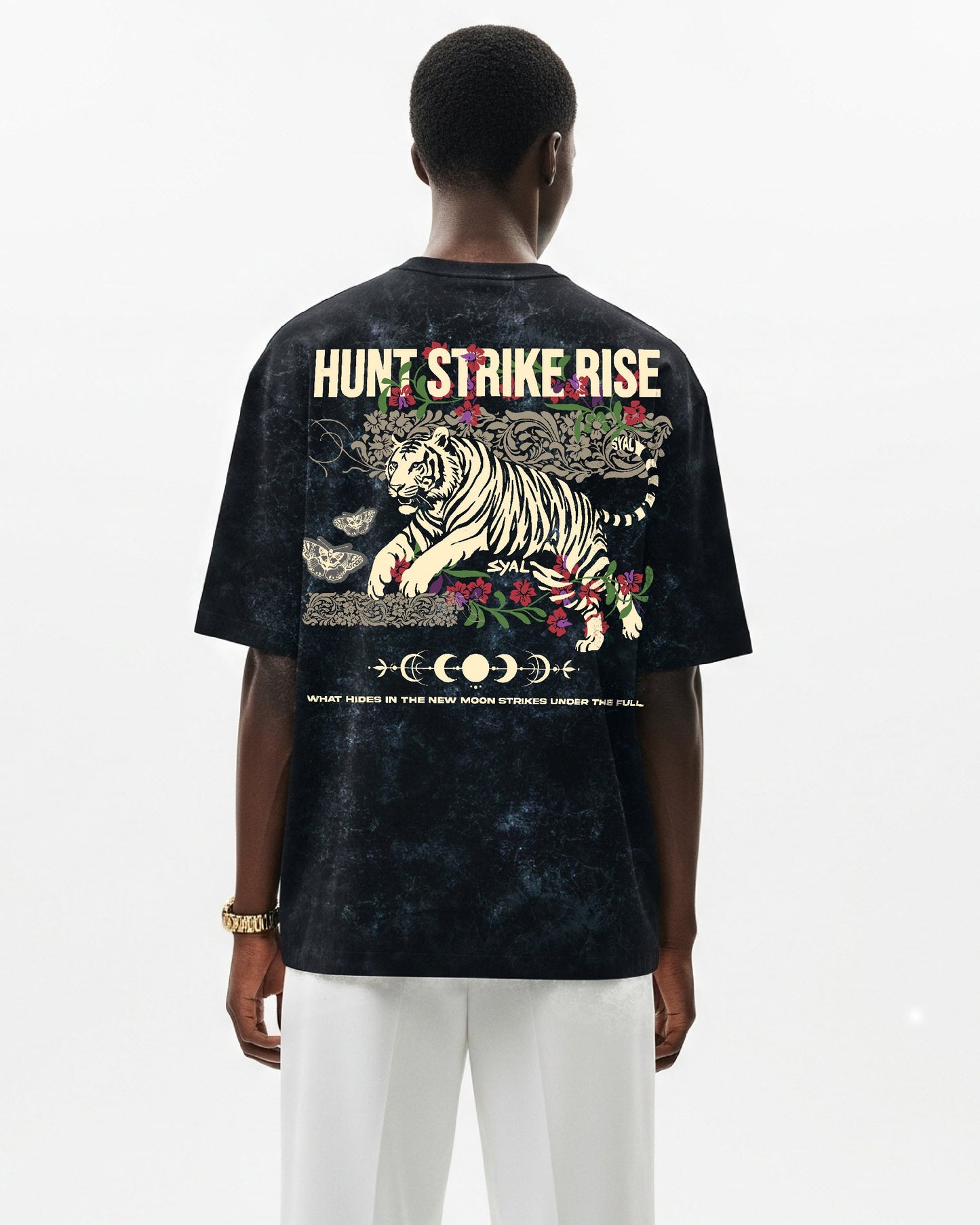 TIGER ACID WASH OVERSIZED T-SHIRT