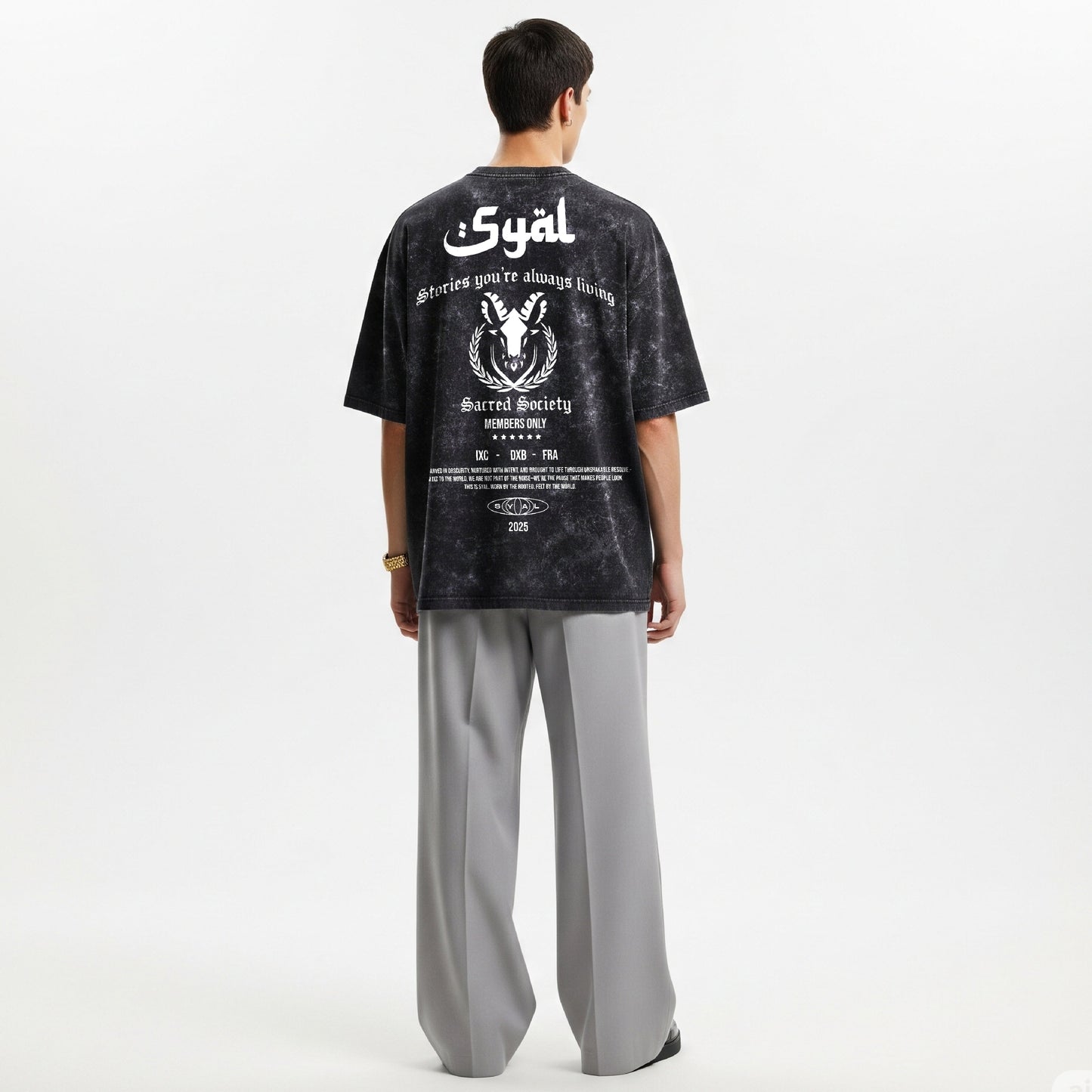 SACRED SOCIETY ACID WASH OVERSIZED T-SHIRT